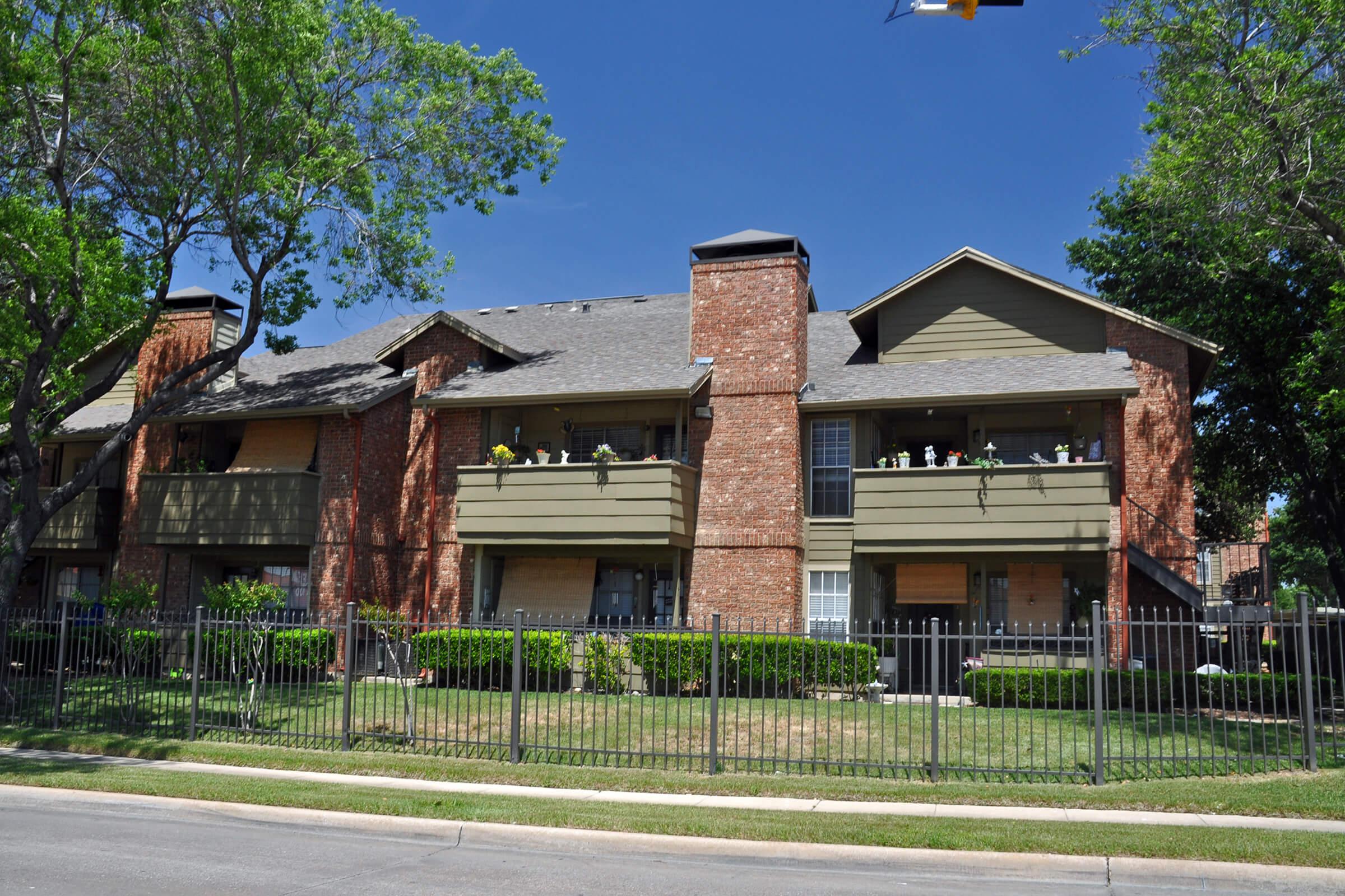 Chesapeake Apartments Photo Gallery